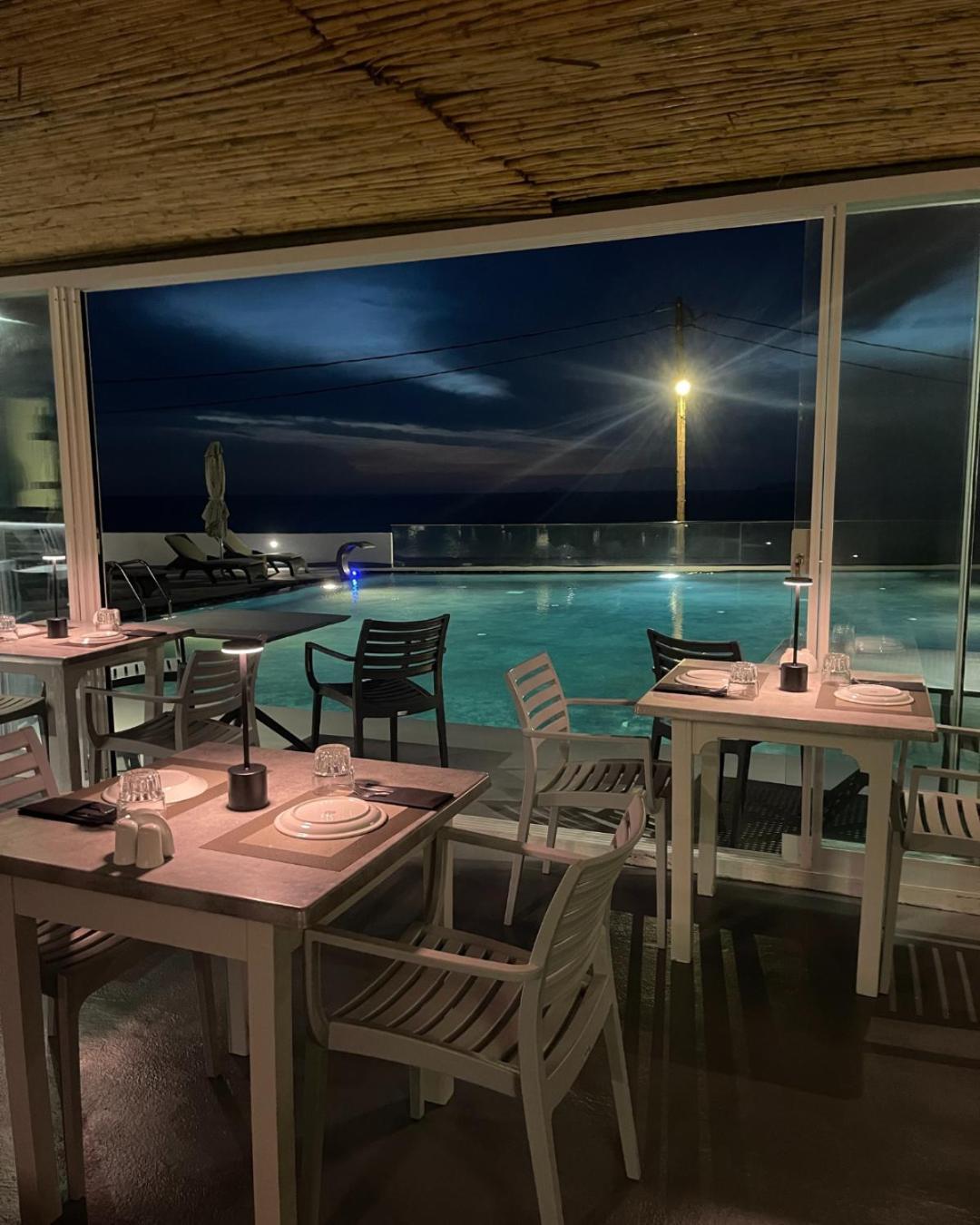 Serenita Luxury Suites Akrotiri  Luaran gambar