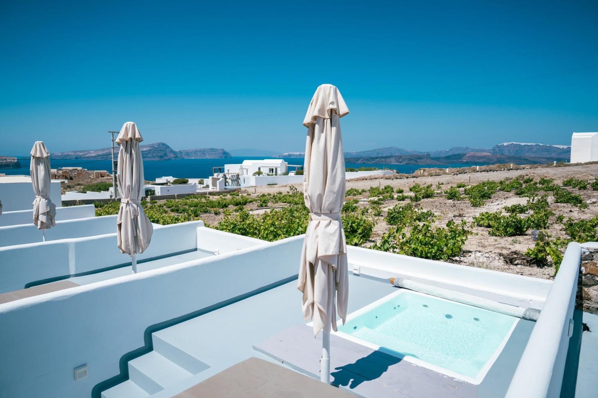 Serenita Luxury Suites Akrotiri  Luaran gambar